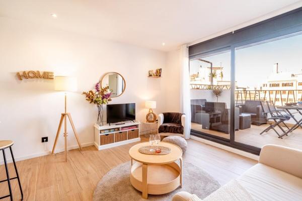 A la foto es mostra l'objecte Penthouse by Unik Vacation situat a la ciutat de Tarragona.