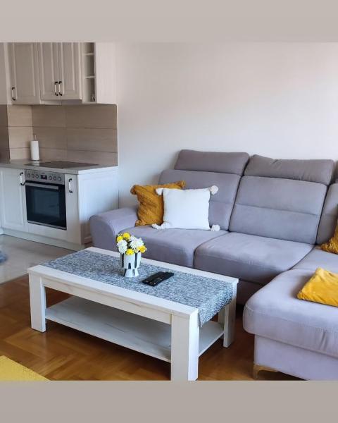 A la foto es mostra l'objecte Apartman Dea situat a la ciutat de Trebinje.