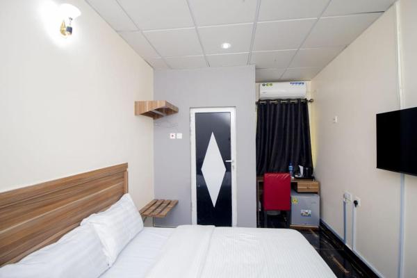 En la foto se muestra el objeto LINKS Bed and Breakfast ubicado en la ciudad de Oye.