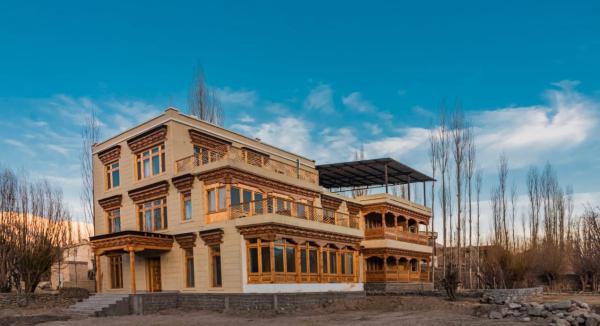 A la foto es mostra l'objecte Hotel Sindhu situat a la ciutat de Leh.