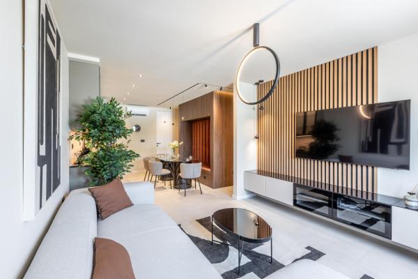 На фото показан объект Mabu Luxury Apartment, расположенный в городе Сплит.