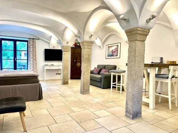 Op de foto is het object Kuhstall te zien, gelegen in de stad Marktleugast.