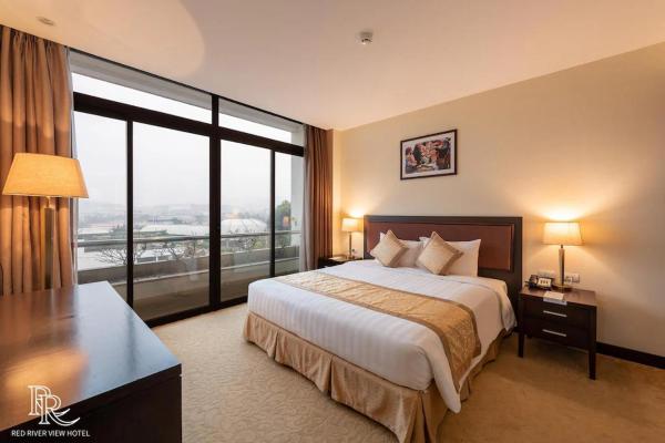På billedet ses objektet Red River Hotel LC- by BAY LUXURY beliggende i byen Bắc Tà.