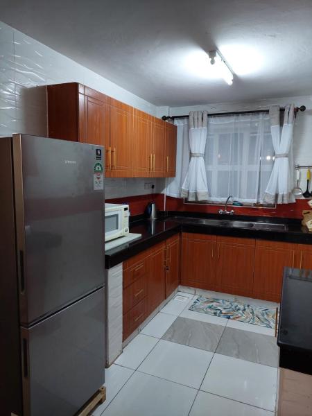 Roma Stays - Elegant 2 Bedroom All Ensuite Apartment At Lifestyle Residency In Garden Estate - Nairobi