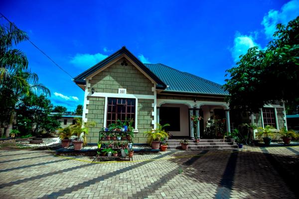 Στη φωτογραφία φαίνεται το αντικείμενο Bed and Stay with Mount Kilimanjaro View που βρίσκεται στην πόλη Μόσι.