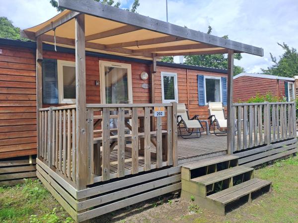 Nella foto è visibile l'oggetto Mobile home situato nella città di Munster.