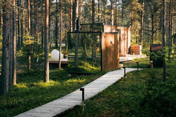 Auf dem Foto ist das Objekt ÖÖD Hötels Laheranna SUME -with sauna in der Stadt Koogi zu sehen.