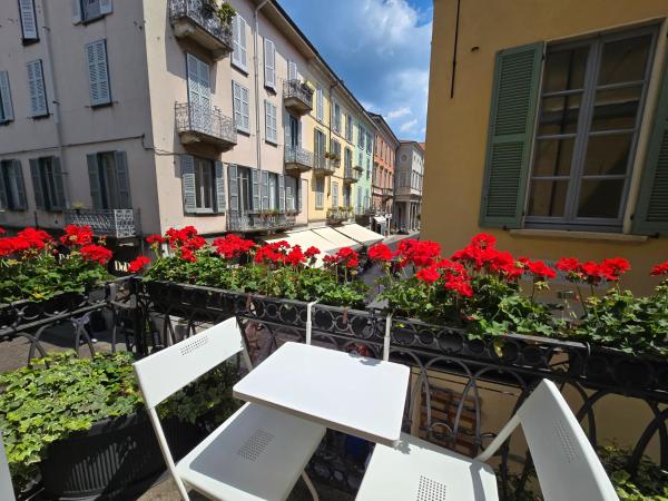 På bildet vises objektet Russomanno Apartments som ligger i byen Como.