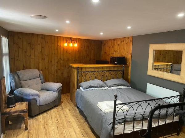 A la foto es mostra l'objecte Bar Lodge situat a la ciutat de Mapperley.
