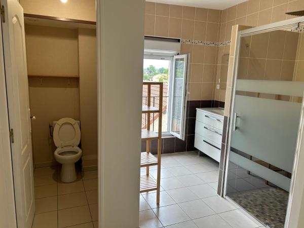 Auf dem Foto ist das Objekt Maison de ville 2 chambres in der Stadt Les Ormes zu sehen.