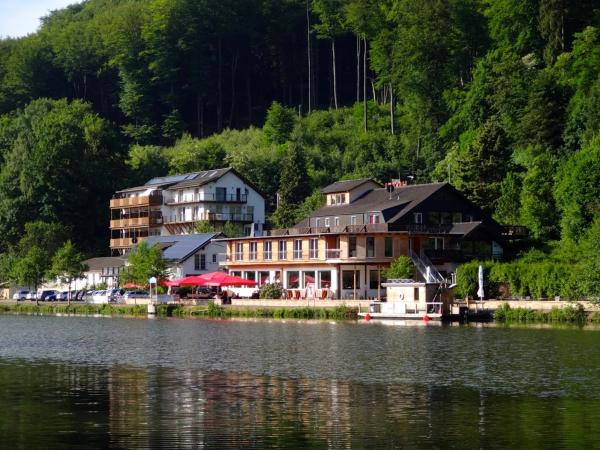 A la foto es mostra l'objecte Hotel Roter Kater situat a la ciutat de Kassel.