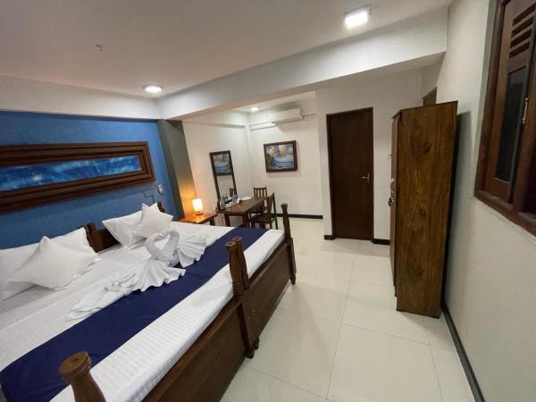 A la foto es mostra l'objecte Rush City Hotel Kandy situat a la ciutat de Kandy.