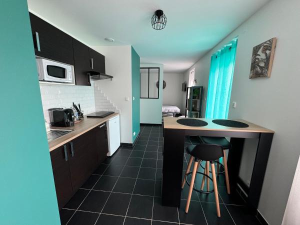 写真にはJonchery市にあるAppartement avec terrasse privéeが写っています。
