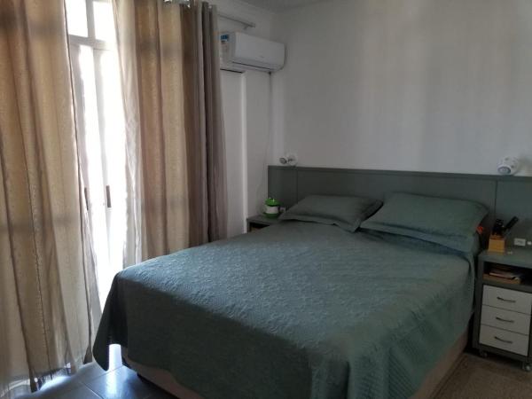 På billedet ses objektet Belo apto compacto em Floripa - Continente beliggende i byen Florianópolis.