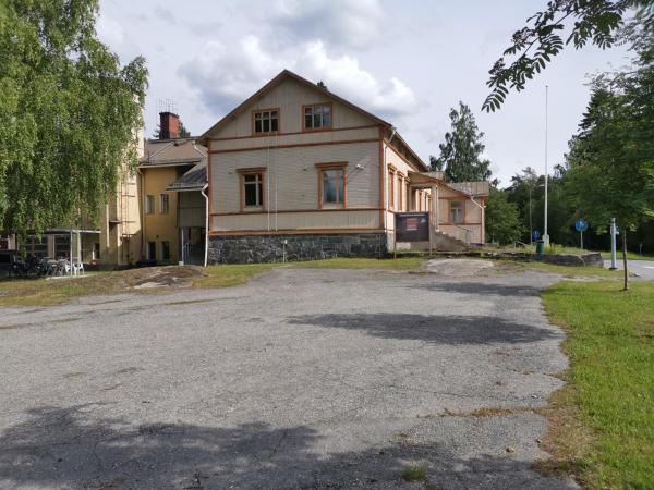Auf dem Foto ist das Objekt Linnantie 2 in der Stadt Ristiina zu sehen.