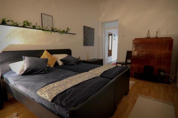 På bildet vises objektet Apartmani Komoč som ligger i byen Melenci.
