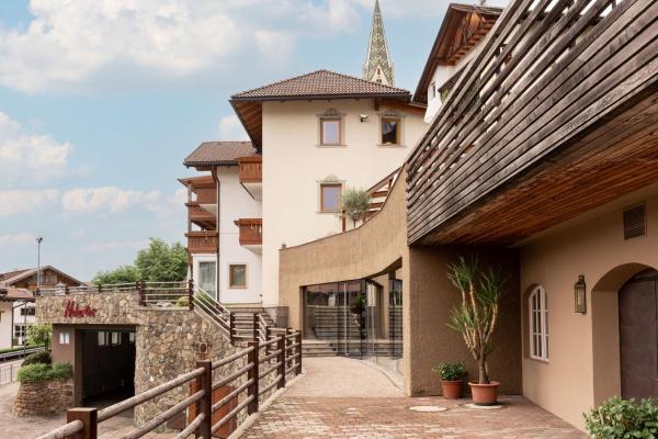 På billedet ses objektet Aktiv & Relax Hotel Hubertus beliggende i byen Villandro.