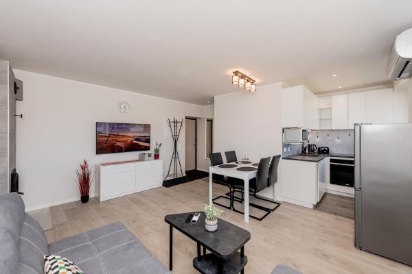 Auf dem Foto ist das Objekt Kooli 12B apartment in der Stadt Pärnu zu sehen.