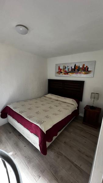 Na zdjęciu widoczny jest obiekt Habitacion matrimonial położony w mieście Calama.
