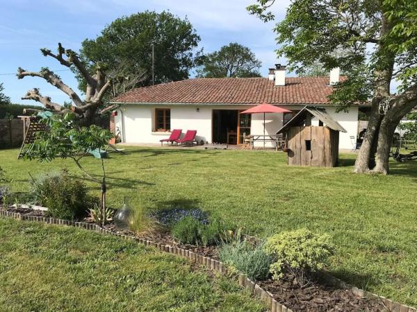 A la foto es mostra l'objecte Délicieuse maison landaise lumineuse et cosy situat a la ciutat de Soustons.