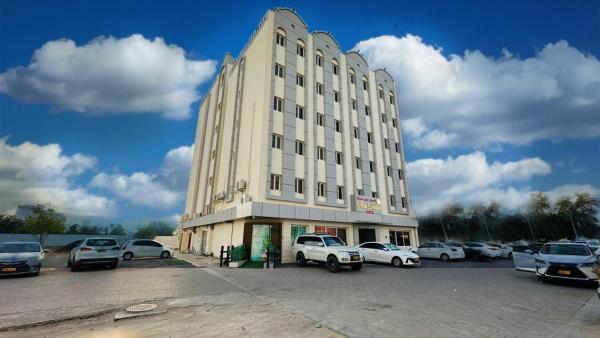 写真にはマスカット市にあるStar Dahlia Hotelが写っています。