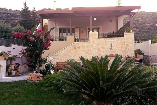 En la foto se muestra el objeto Verdalia Private Holiday House ubicado en la ciudad de Voútai.