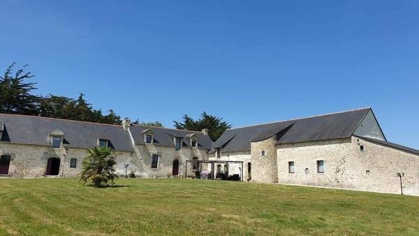 A la foto es mostra l'objecte Manoir de Kerguezec 15e S -Bretagne-Morbihan-SURZUR situat a la ciutat de Surzur.