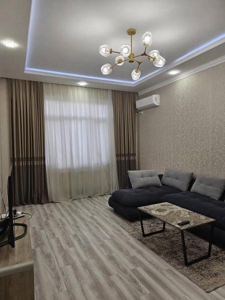 A la foto es mostra l'objecte Parkentskaya 170 Tashkent apartment by RNB estate situat a la ciutat de Yalanghoch.