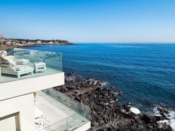 A la foto es mostra l'objecte Terrazza Reale situat a la ciutat de Aci Castello.