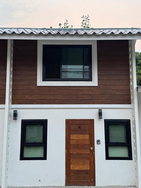 Mali Townhouse, Chiang Mai