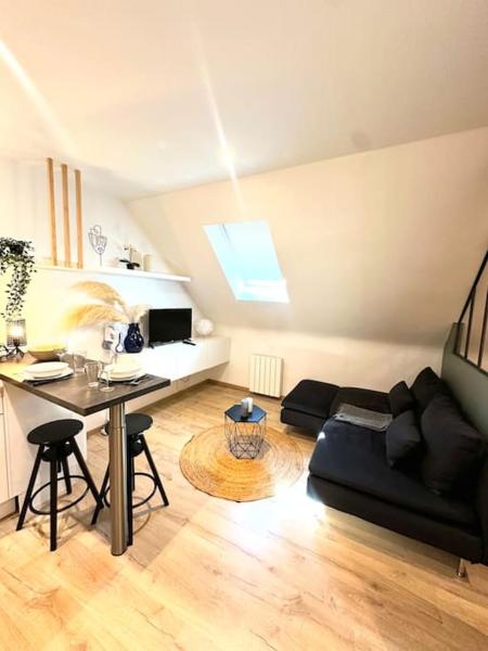 På billedet ses objektet Charmant studio hyper centre beliggende i byen Rodez.