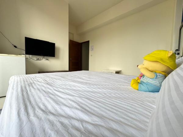 Chambre Double avec Balcon — 25 m² - 羅東夜市長虹