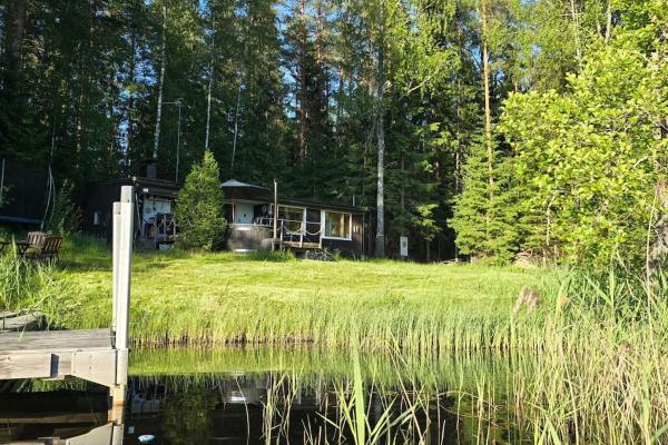 A la foto es mostra l'objecte Mökki ympärivuotinen, Tammela situat a la ciutat de Longankulma.