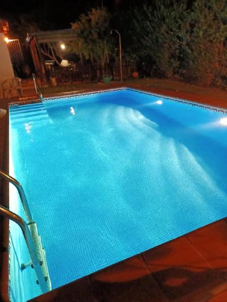 Nella foto è visibile l'oggetto Chalet Roche a 300 metros de la playa situato nella città di Roche.