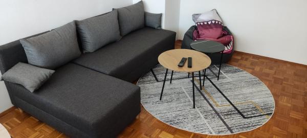 Na zdjęciu widoczny jest obiekt Stan Vogosca położony w mieście Vogošća.