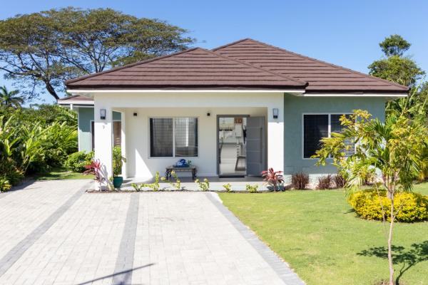 A la foto es mostra l'objecte Draxhall Beach Access Gated Community Full Air Con situat a la ciutat de Georgia.