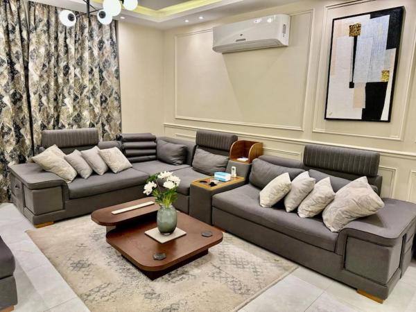 A la foto es mostra l'objecte Charming Luxury 2BDR - New Cairo by Landmark Stays situat a la ciutat de El Caire.
