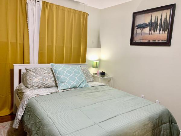A la foto es mostra l'objecte Faithful Home situat a la ciutat de Halifax.