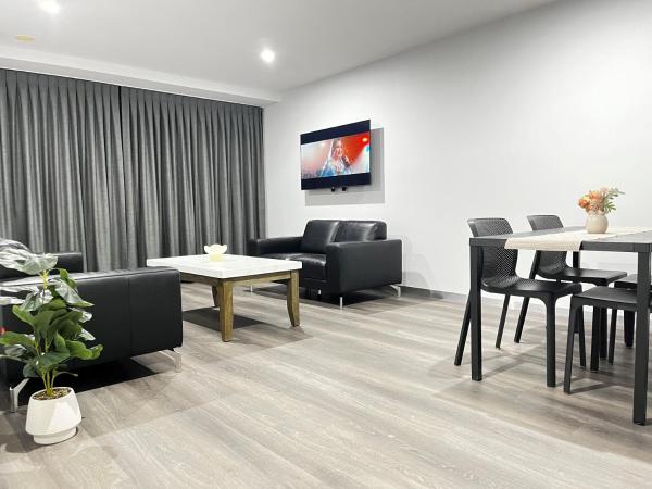 Photo 4 : Circle on Cavil Holidays Gold Coast