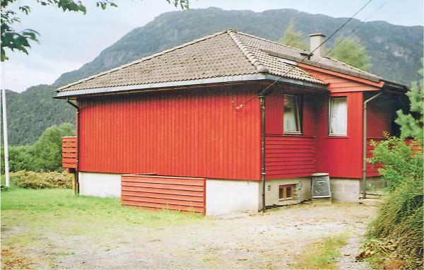 Na foto é possível ver o objeto Holiday Home Etne Sørstranda localizado na cidade de Veste.