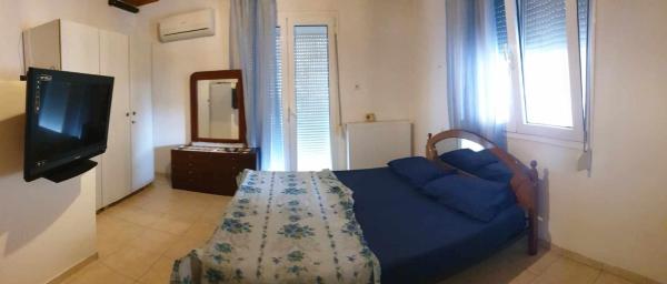 På billedet ses objektet Διαμέρισμα στη Larisa beliggende i byen Larisa.