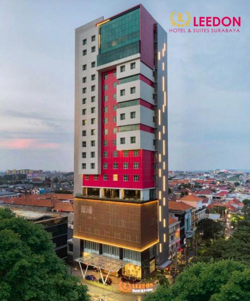En la foto se muestra el objeto Leedon Hotel & Suites Surabaya ubicado en la ciudad de Gembong.