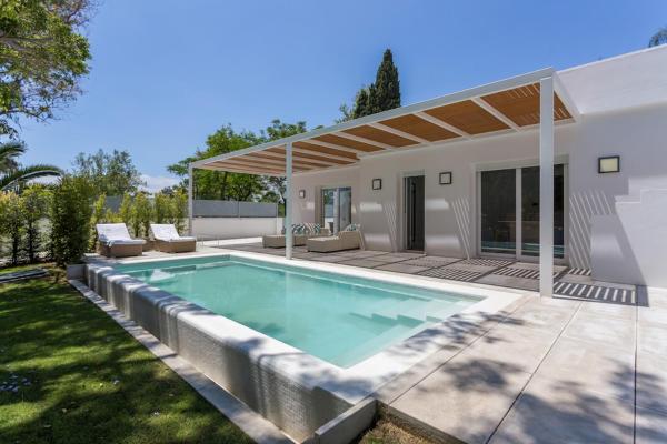 A la foto es mostra l'objecte Villa El Noruego situat a la ciutat de Marbella.