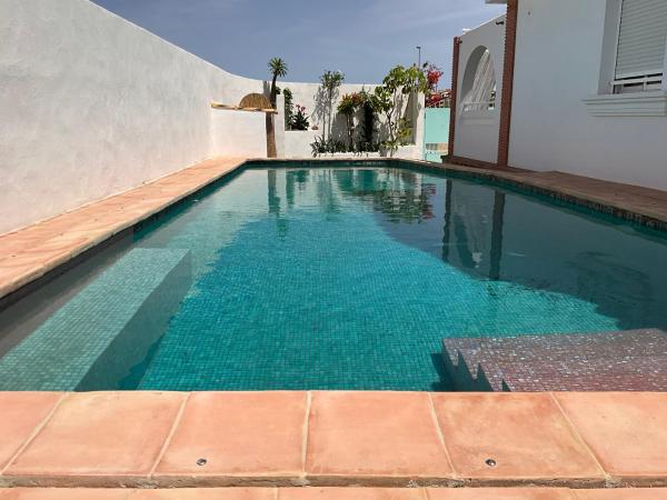 A la foto es mostra l'objecte Fantastic Spanish villa with swimming pool in Sierra Golf, near Corvera airport in Murcia situat a la ciutat de Lo Gea.