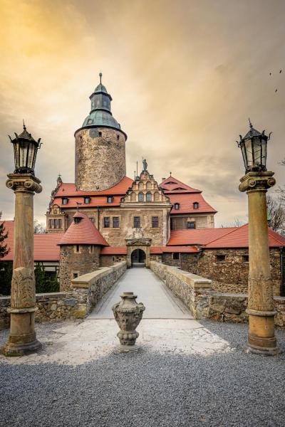 Kuvassa näkyy kohde Zamek Czocha, joka sijaitsee kaupungissa Sucha.