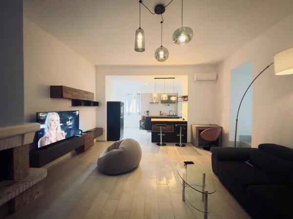 写真にはプローチダ市にあるCasa Vacanze Aureliaが写っています。