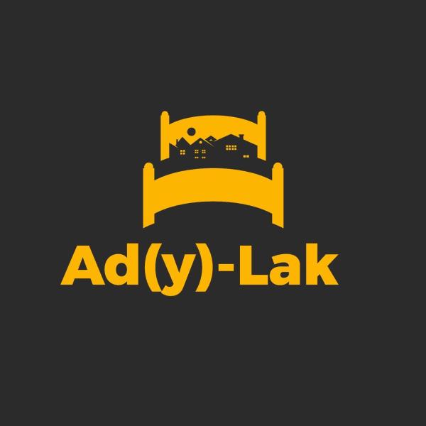 Na fotografii je vidět objekt Ad-Lak nacházející se ve městě Nagyberki.