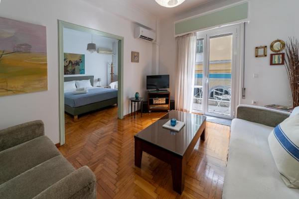 Elia cosy apartment in the Heart of Athens Plaka, Athens