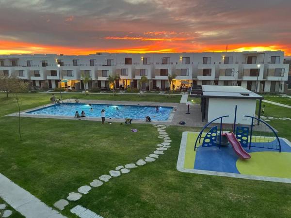 A la foto es mostra l'objecte Casa Cordova situat a la ciutat de Alpuyeca.