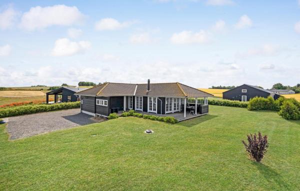 Nella foto è visibile l'oggetto 3 Bedroom Beautiful Home In Slagelse situato nella città di Venemose.